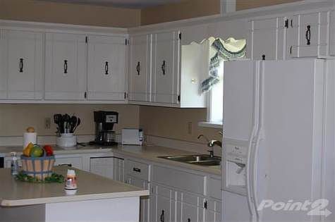 2nd image of 1501 County Road 484