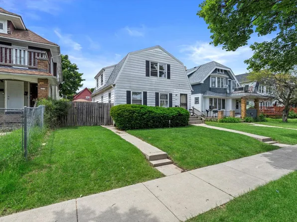 2857 North 49th STREET, Milwaukee, WI 53210