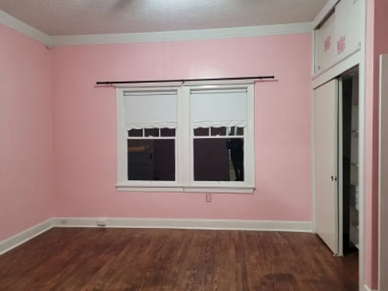 1121 Elm St — Photo 21
