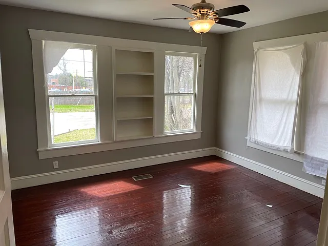 1349 Glen Oak Pl #1349 — Photo 6