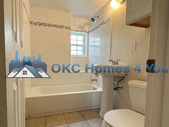 4th image of 3808 N Asbury Ave #2-1