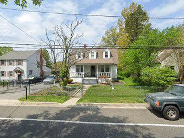 2631 Parkland Dr, District Heights, MD 20747