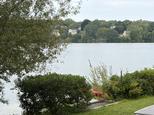 22 Hamilton Rd APT 108, Arlington, MA 02474