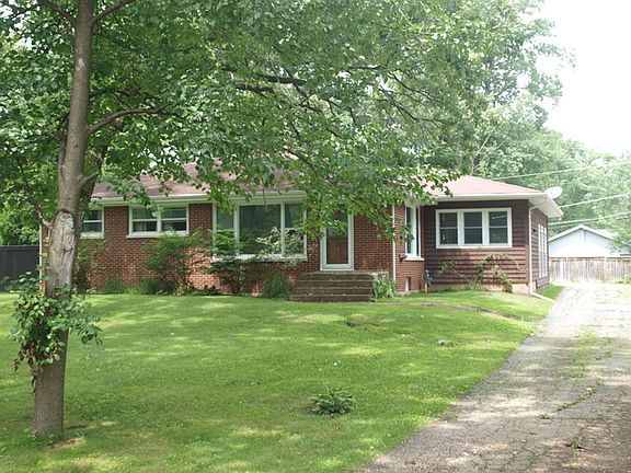 2nd image of 17842 W Blackhawk Dr