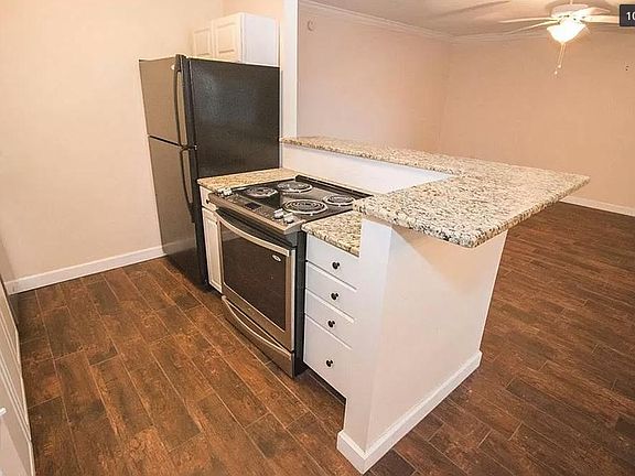 3rd image of 4335 Aegean Dr APT 232A