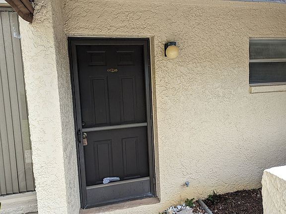 2nd image of 100 E Kentucky Ave APT B4