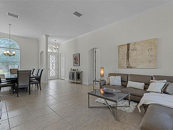 2nd image of 10407 Lavande Dr