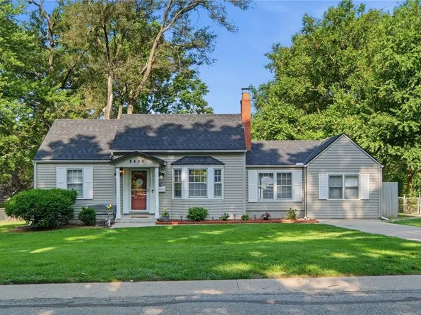 8408 Riley St, Overland Park, KS 66212