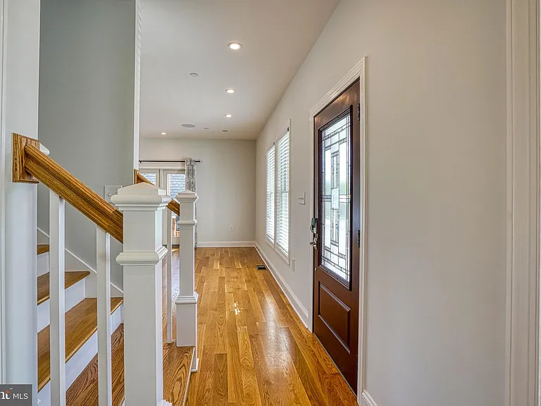 101 Tilghman St — Photo 15