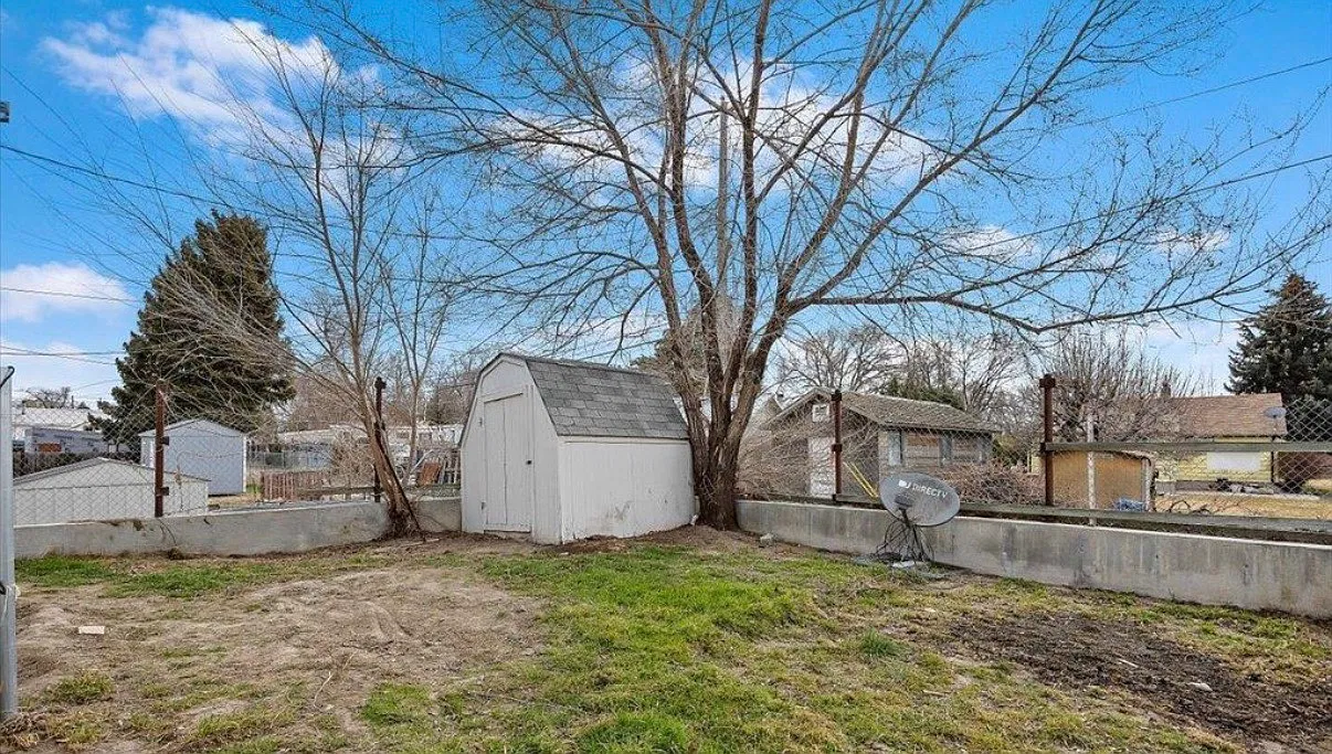 3 bed, 1560 sqft, $1,600 — Photo 3