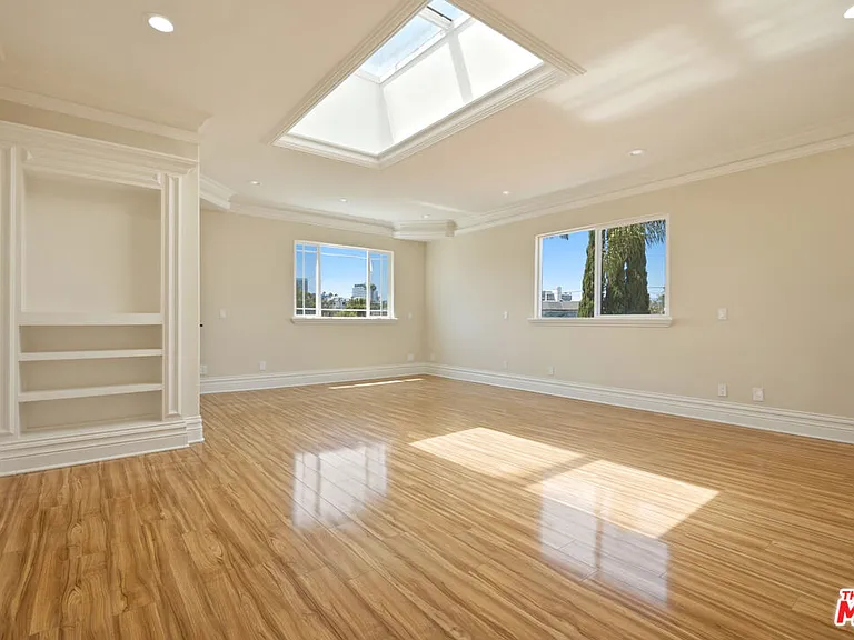 1510 Cardiff Ave — Photo 32