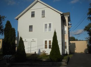 24 Mann St, Attleboro, MA 02703