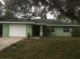 1201 Chapman Ln, Sebring, FL 33875