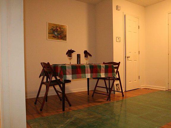 5th image of 1208 Kings Crest Dr