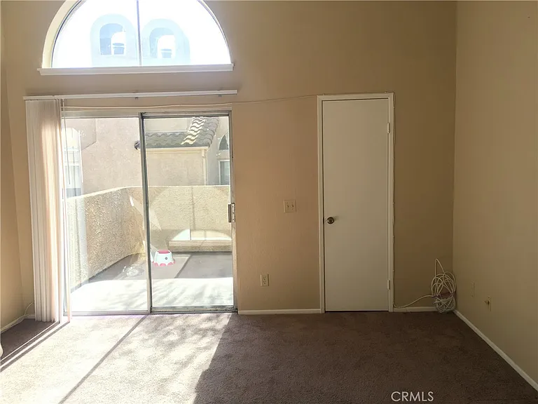 2030 Bon View Ave — Photo 11