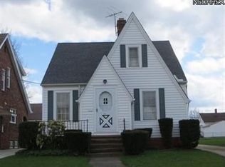 4621 Archmere Ave, Cleveland, OH 44109