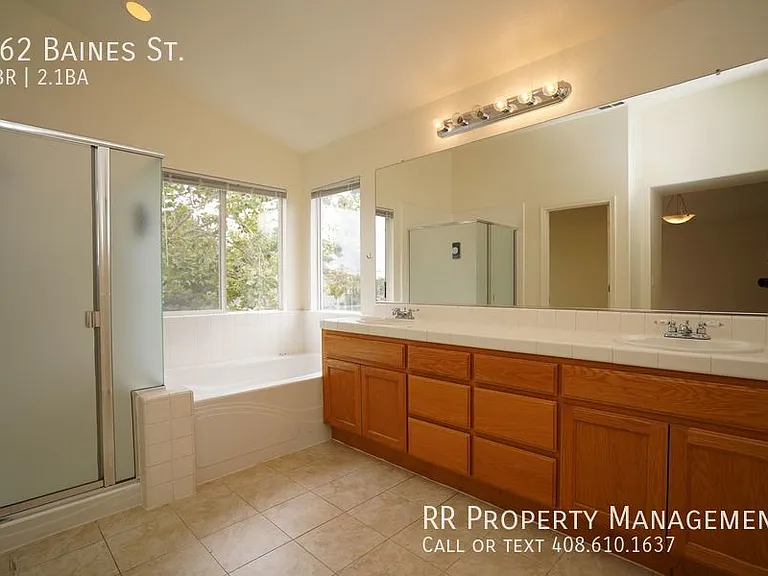 962 Baines St — Photo 21