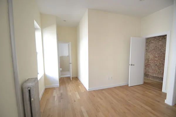 Rented by Bohemia Realty Group | media 41