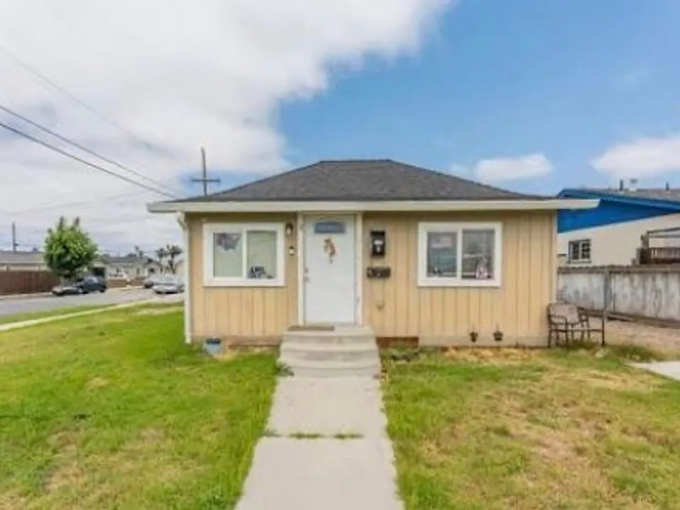 694 Central Avenue