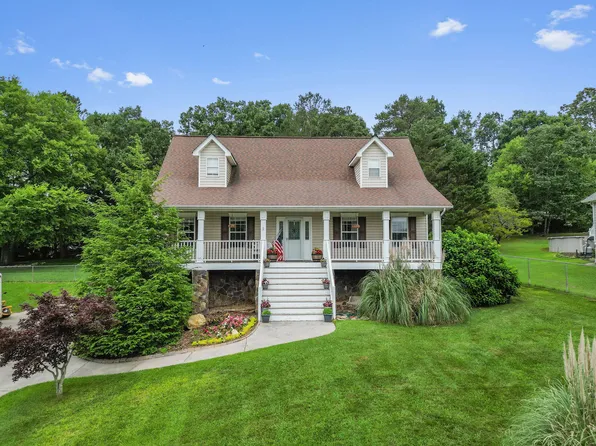 369 Cornerstone Dr, Ringgold, GA 30736