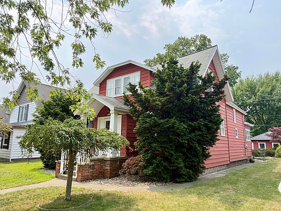 3rd image of 311 N James St