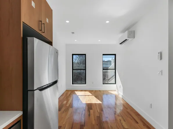 319 Marion Street image 1 of 13