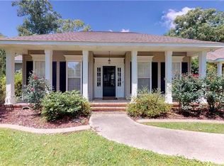 126 Tchefuncte Parc Dr, Madisonville, LA 70447