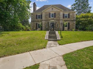 36 Latham Park, Elkins Park, PA 19027