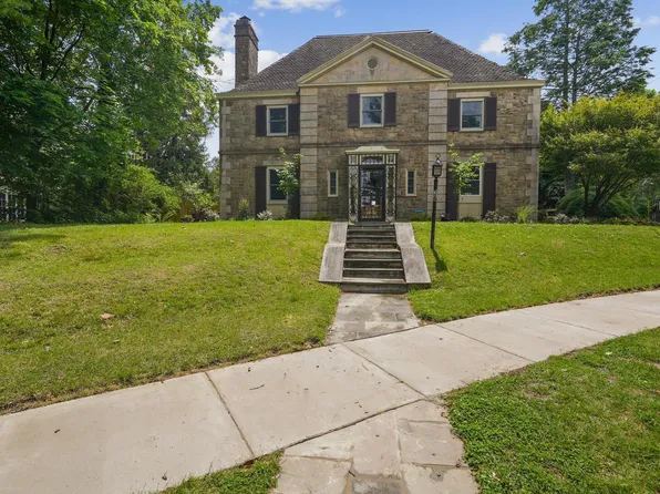 36 Latham Park, Elkins Park, PA 19027