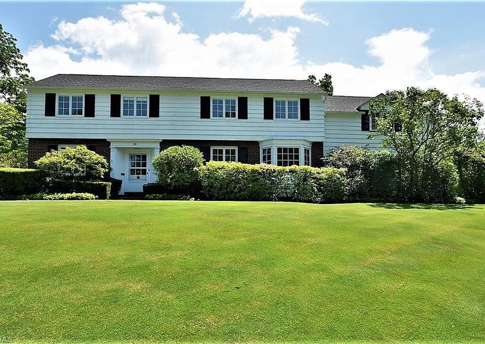 1st image of 14 Lyman Cir