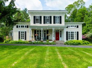 6467 Montgomery St, Rhinebeck, NY 12572