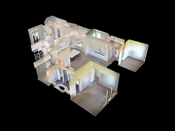3rd image of 31322 Crescent Hill Dr