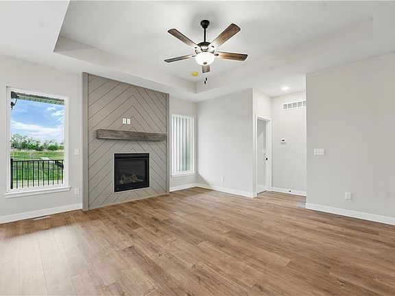 3rd image of 2433 NW Sunnyvale Ct