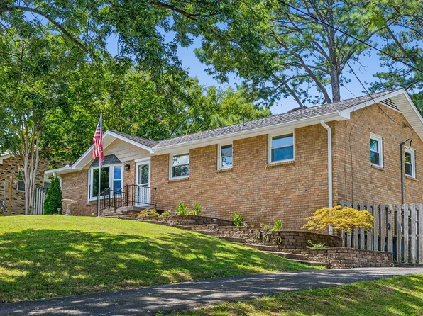 140 Vulco Dr, Hendersonville, TN 37075