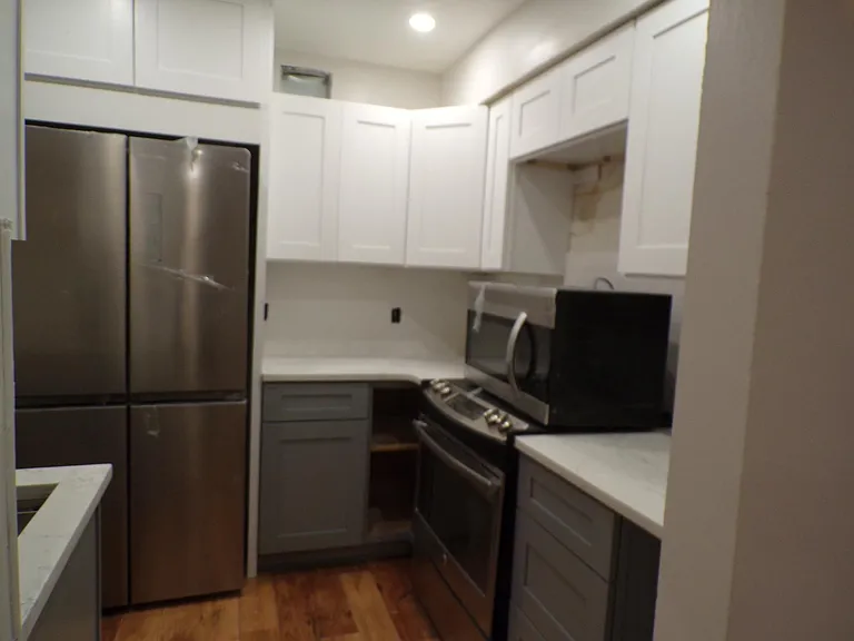 6427 Hallet St #6427 — Photo 5