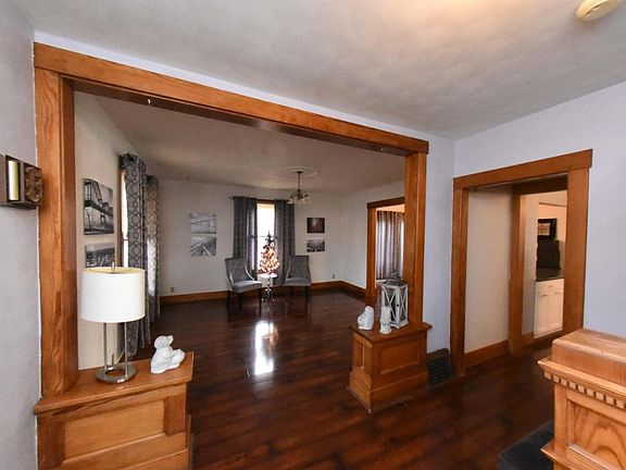 2nd image of 2811 Boies Ave