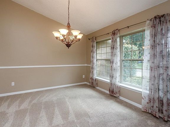 4th image of 5812 Pitch Pine Dr
