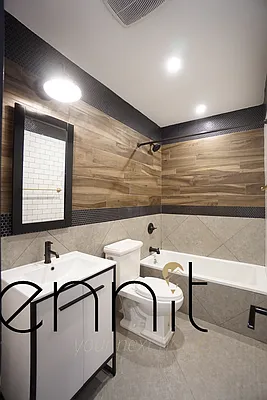 Rented by Rennit Inc. | media 27