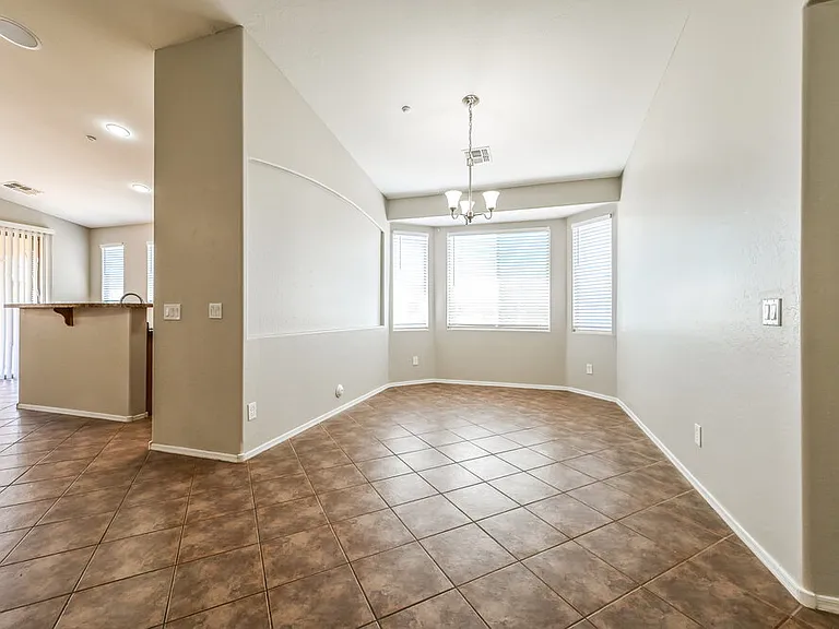 12137 W Dove Wing Way — Photo 6