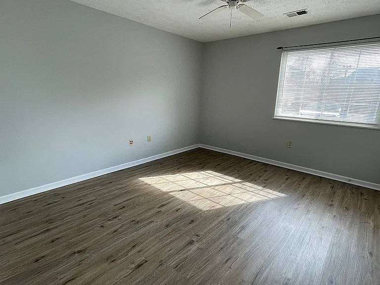 8314 Glenwillow Ln #101 — Photo 4