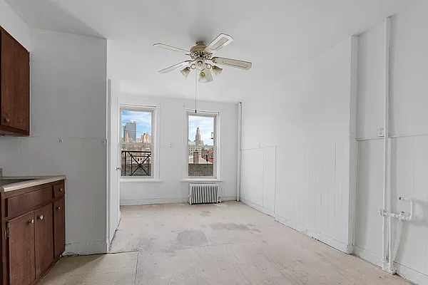 Sold by Compass | media 9