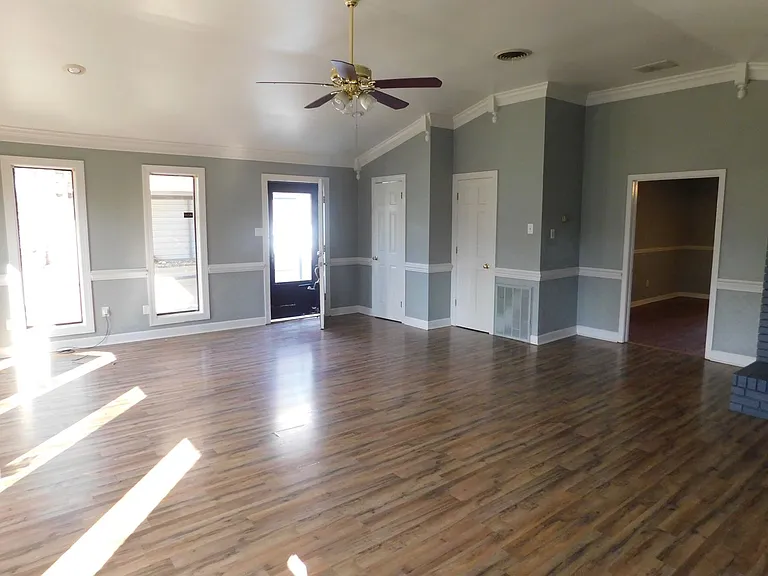 2128 Red Banks Rd N — Photo 20