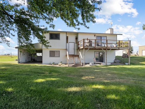 75445 Depot Ln, Irrigon, OR 97844