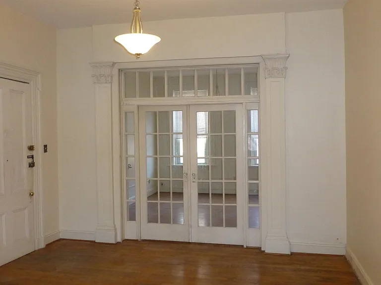 236 Wash Street 103 Ninth St #2 — Photo 2