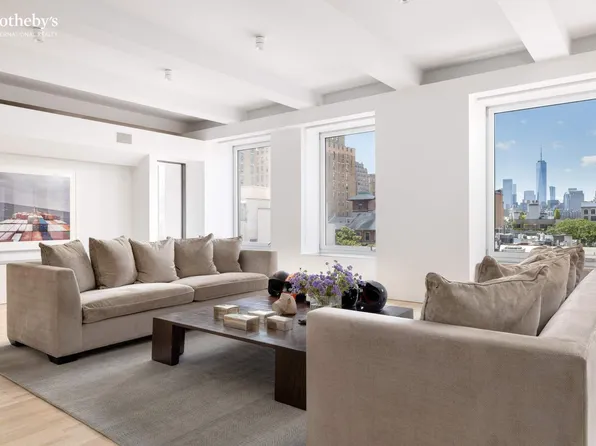 227 West 17th Street image 2 of 23