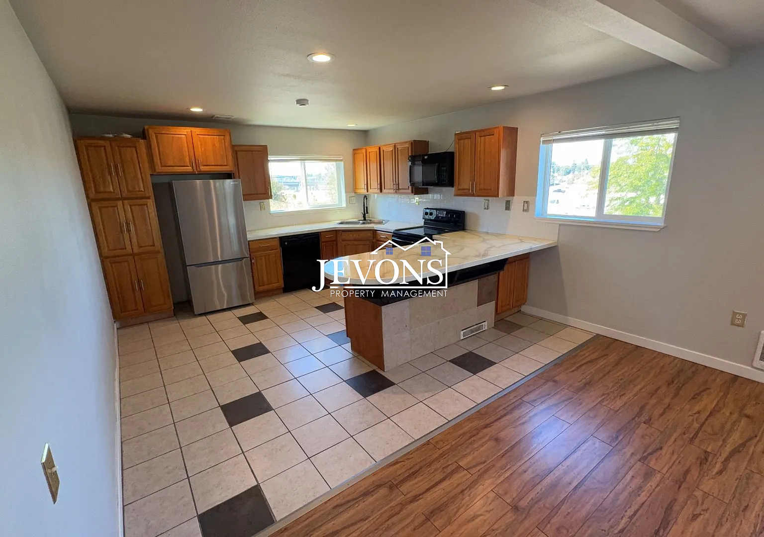 3303 S Ainsworth Ave Tacoma, WA 98418 — Photo 4