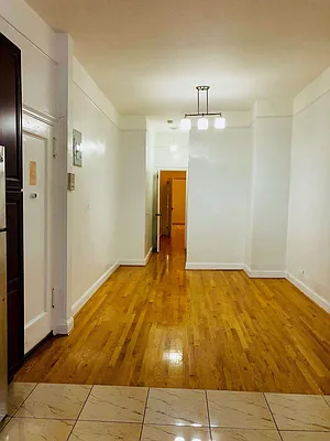 Rented by Sophie Bednarczyk | media 29