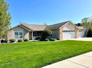 3184 Deerfield Path, Warsaw, IN