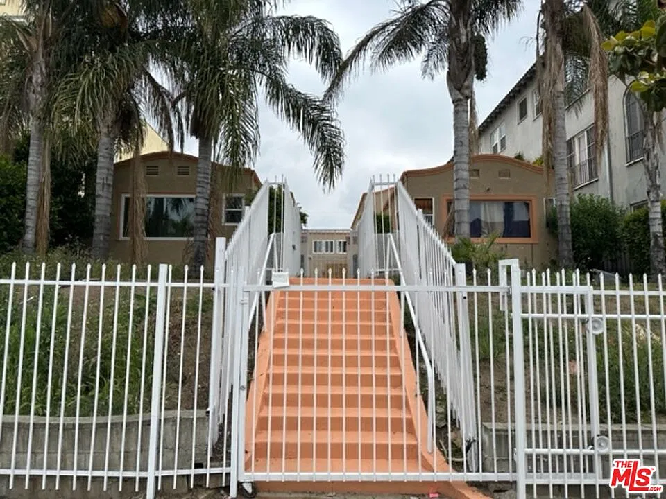 1 bed, 1.0 bath, 687 sqft, $1,525 — Photo 4