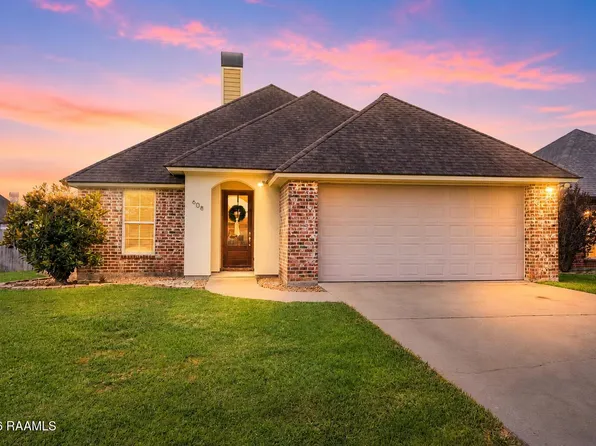 608 Braxton Dr, Youngsville, LA 70592
